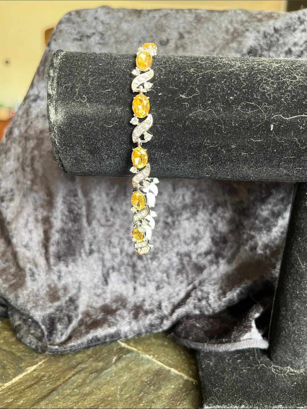 Oval Yellow Gemstone Link Bracelet – Amazon Haul – Never Worn